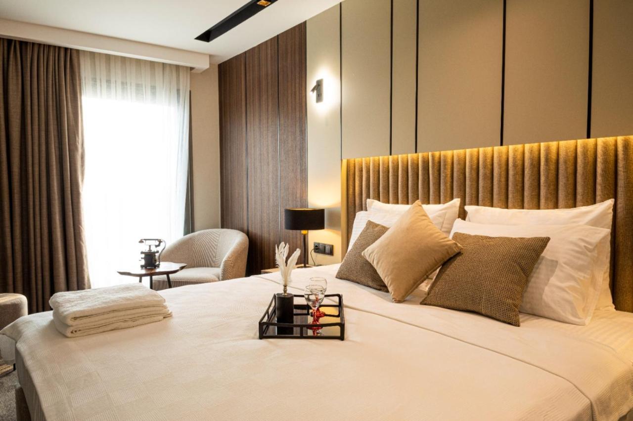 Monalisa Hotels Кушадасъ Екстериор снимка
